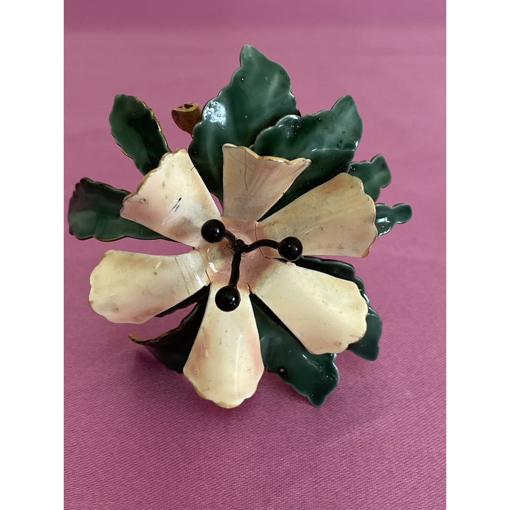 Vintage 1940's Rare Brooch 3D Large Ivory /Green Flower Enamel Signed Sandor Co